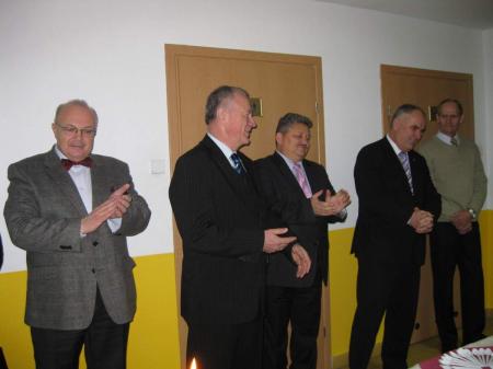 7 grudnia 2010r. Spotkanie...burmistrz Bronisaw  skada yczenia wszystkim suchaczom