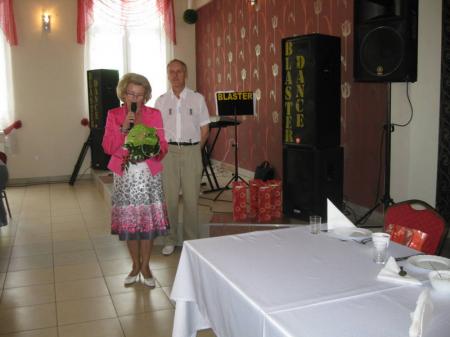 16 czerwca 2011r. W imieniu suchaczy wystpia p.Barbara Chdzyska i podzikowaa za trud i spoeczne zaangaowanie w niesieniu ludziom dobra,nadziei i wzrusze