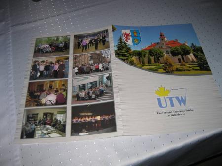 16 czerwca 2011r.... do podzikowa Zarzd przygotowa teczk,ktra jest jednoczenie reklam UTW